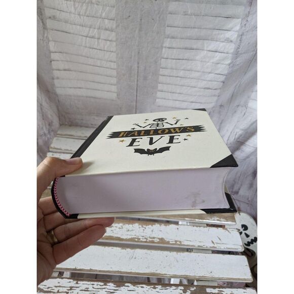 Halloween prop book skeleton‎ decor home - Picture 7 of 8